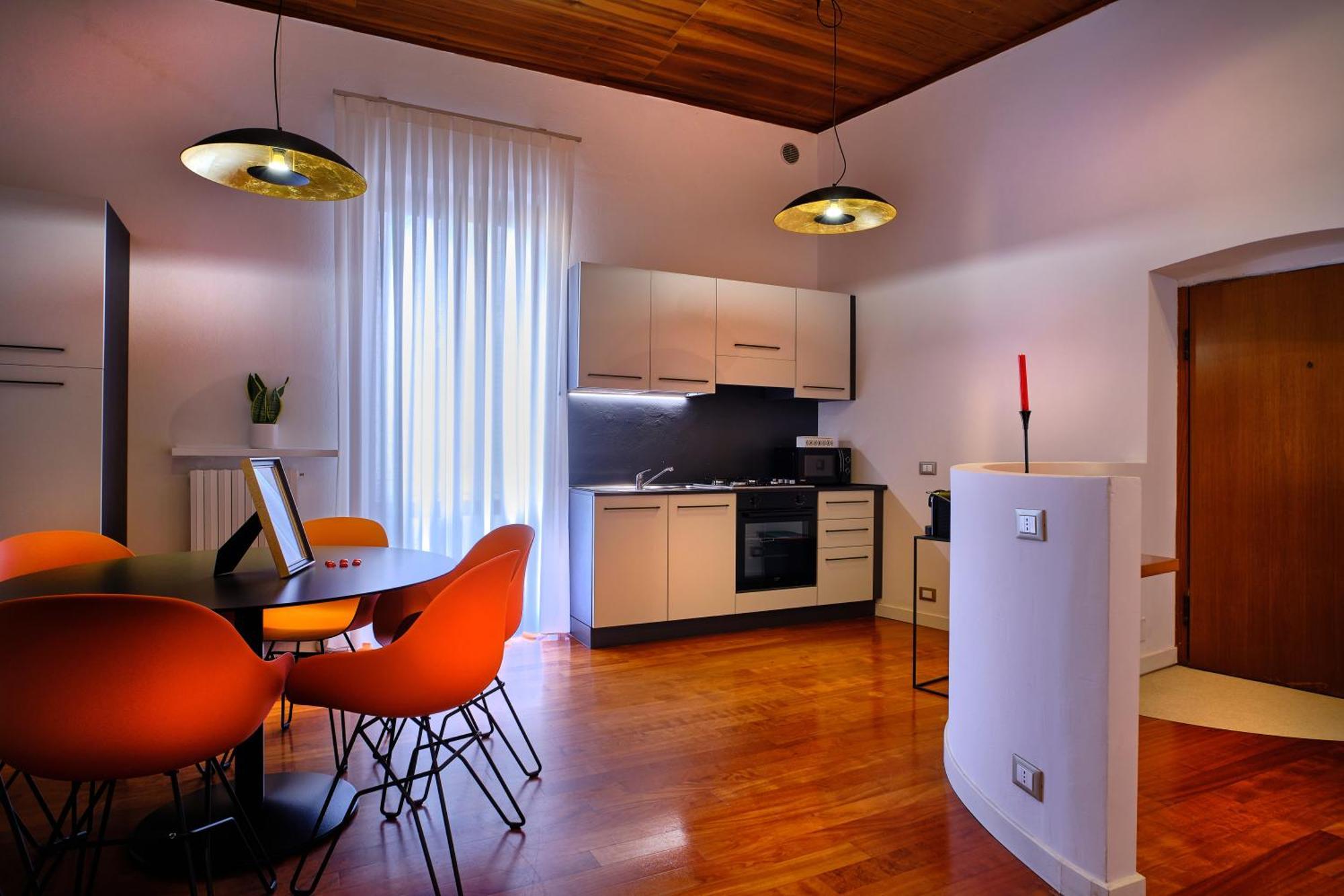 Palazzo Ristori Apartment เวโรนา ภายนอก รูปภาพ