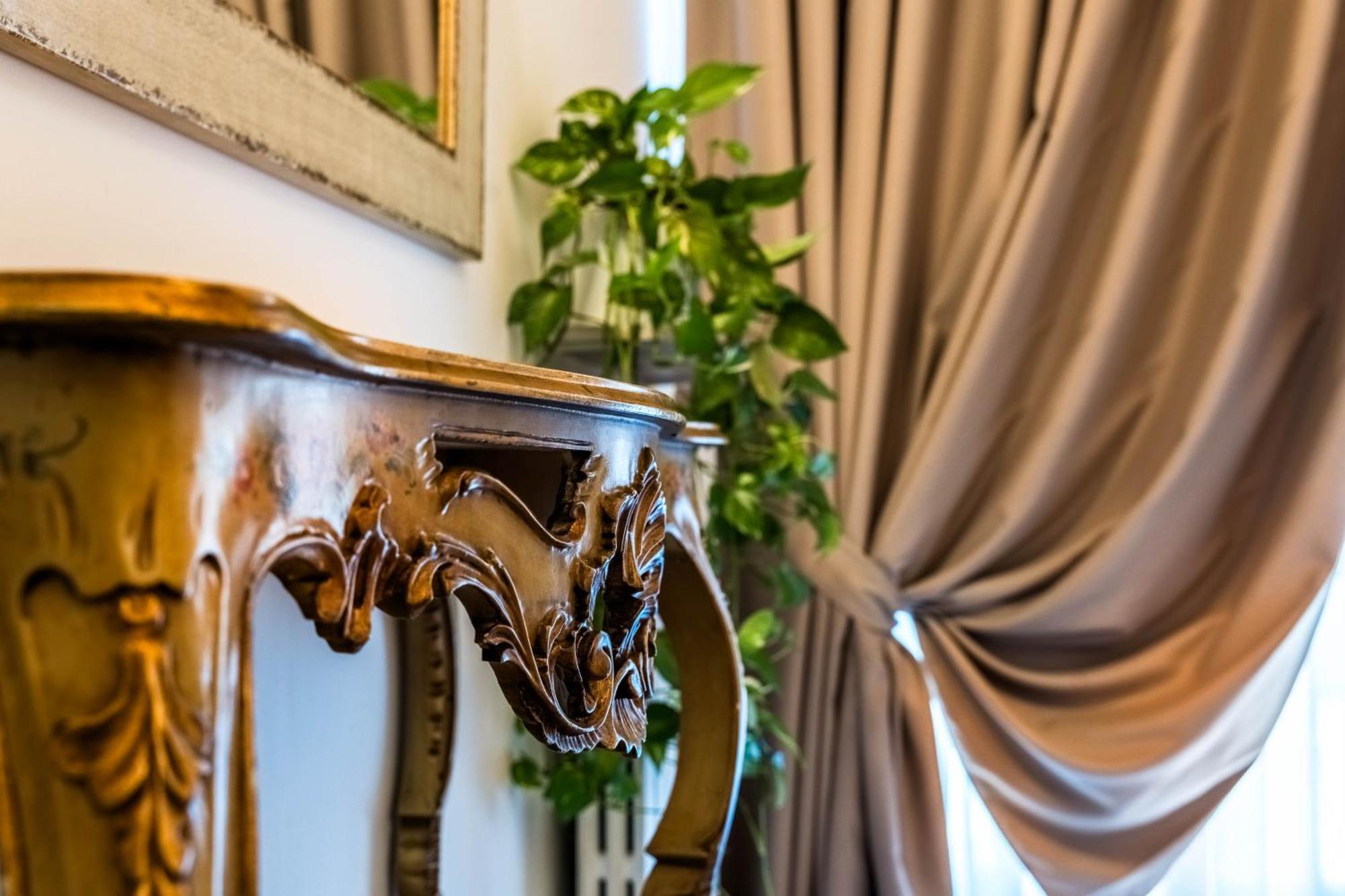 Palazzo Ristori Apartment เวโรนา ภายนอก รูปภาพ