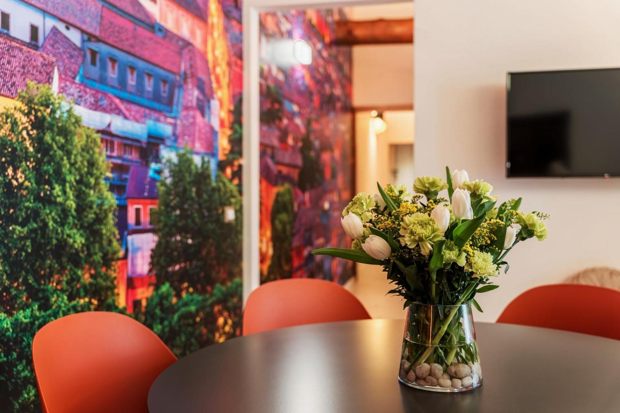 Palazzo Ristori Apartment เวโรนา ภายนอก รูปภาพ